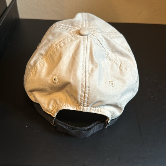 Universal studios hat - Picture 4 of 8